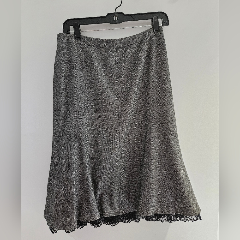 Ann Taylor Tweed Skirt with lace slip (size 4)